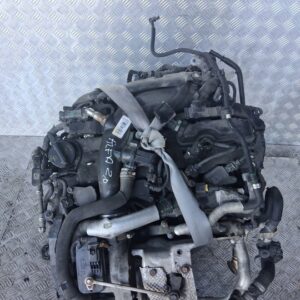 Alfa Romeo 55273835 2.0L turbocharged engine