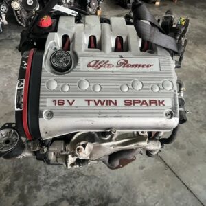 Alfa Romeo AR37203 1.6L engine