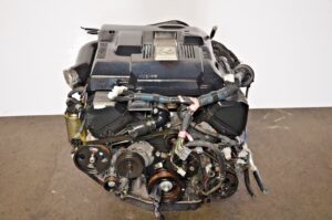 Lexus SC400’s 1UZ-FE V8 4.0L petrol engine 